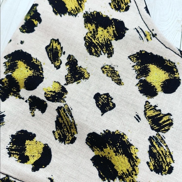 Mask - Picture 6 of 9